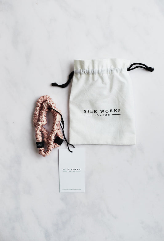 SILK HAIR SCRUNCHIES