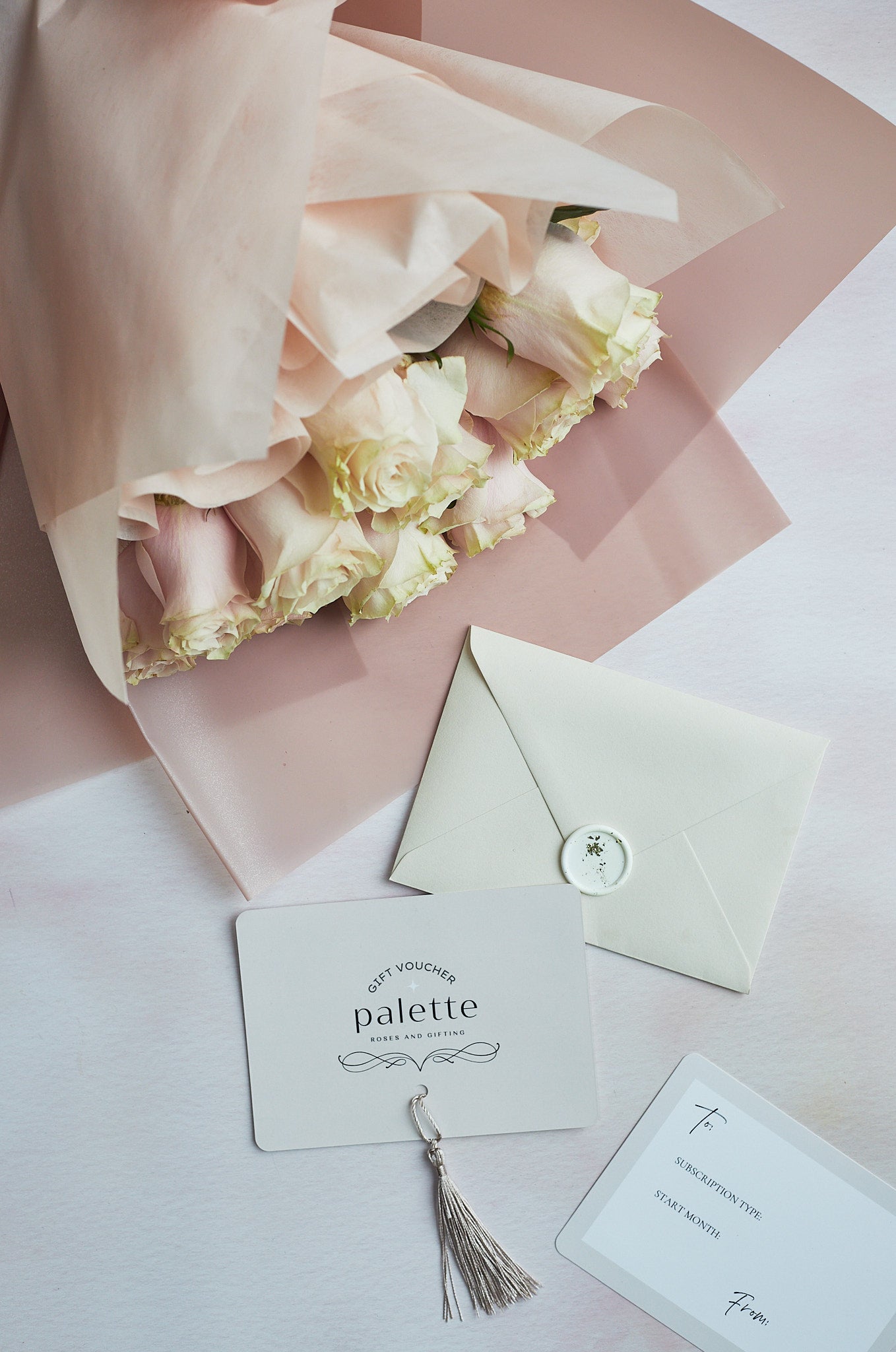 SIMPLY ROSES – Palette Gift Box